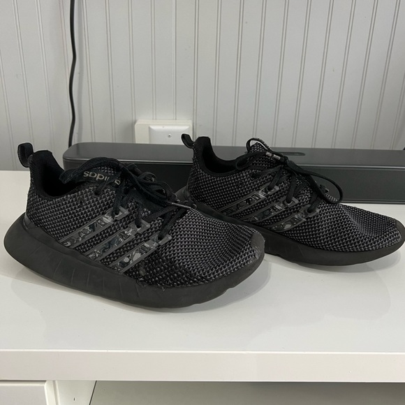 Adidas Kids Shoes - Picture 2 of 5